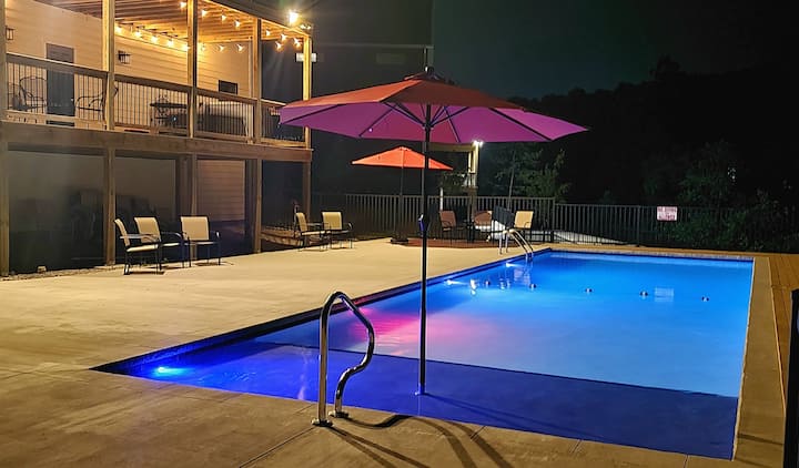 Book Now-huge Pool, Hot Tub, Arcade & More! - Missouri