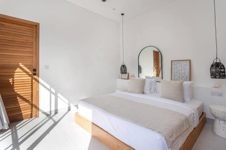 Guest bedroom #2 with a king-size bed