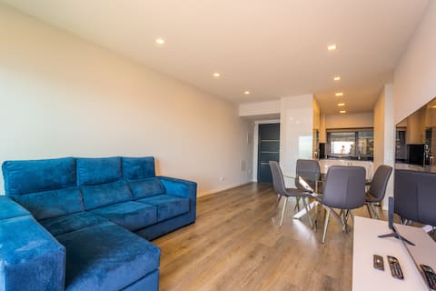 Top Airbnb: FLH Amazing Ocean View with Balcony em Gaula