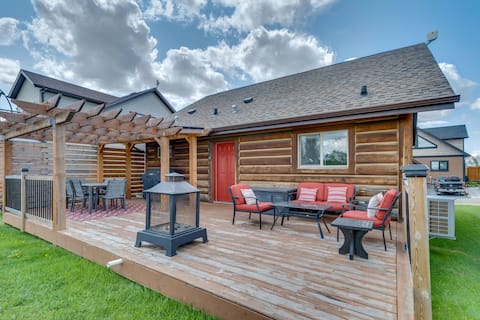 Pool, Lake & Golf Access: Pine Lake Cabin w/ AC!