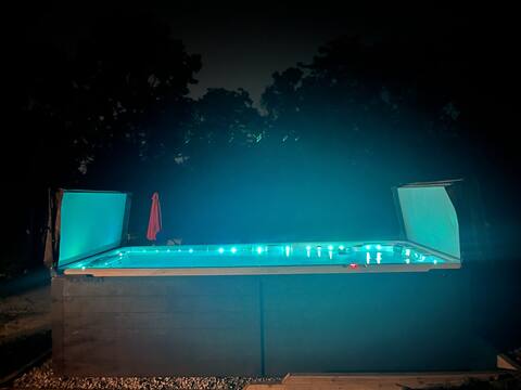 New 5 Bedrm/3bath + Swim Spa & Huge Outdoor Space