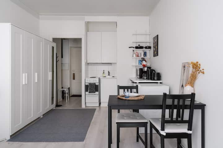 Cozy Studio In Kamppi | Perfect Location - Helsinki
