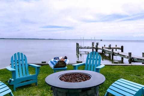 Waterfront Cottage | Dock, Fire Pit & Pet-Friendly