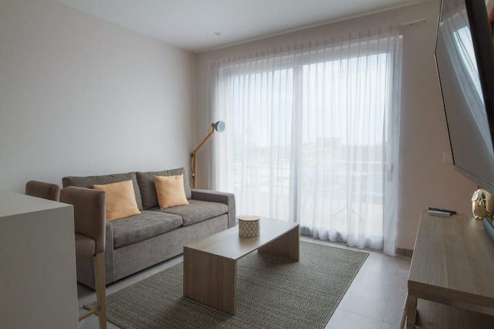 Sebule yenye nafasi kubwa; bora kwa ajili ya mapumziko.