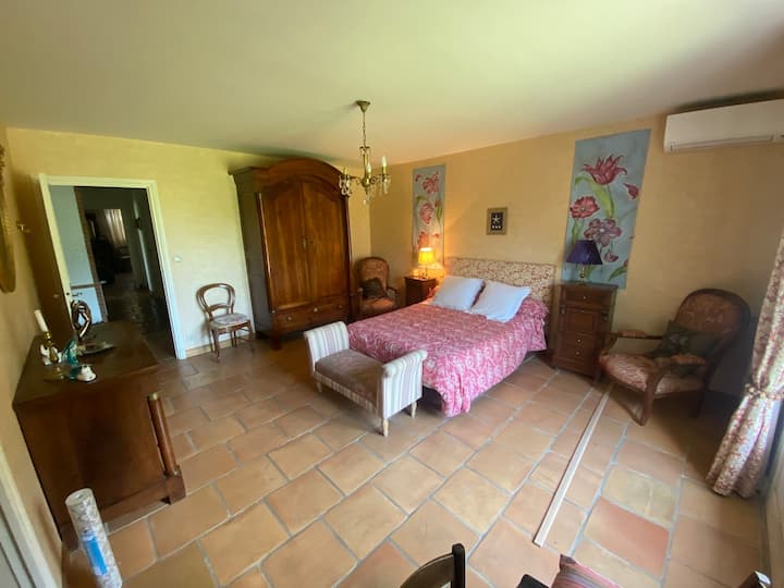 Spálňa 2 , hlavná spálňa 30 m2