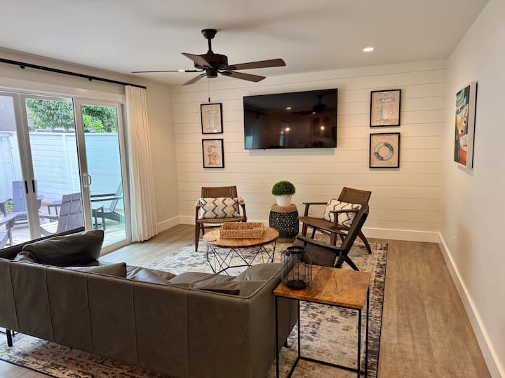 2bath Lux Casita 216a | Ocean And Bay Steps Away - Newport Beach, CA