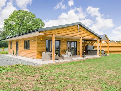 oak Tree Lodge - uk38383