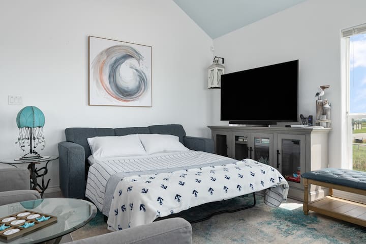 Jo "barin në pjesën e pasme" tipike të divanit.  KY dyshek është dysheku MË I REHATSHËM I divanit MË I gjatë QË DO TË qëndrosh ndonjëherë.