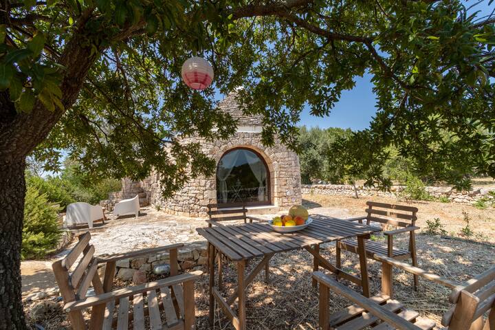 Trulli Colle Specchia Intera Villa gallery image 5
