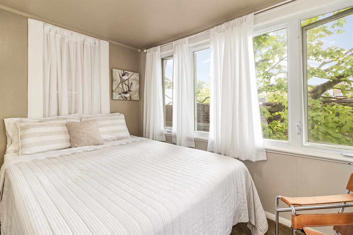 Porche/dormitorio para el sol