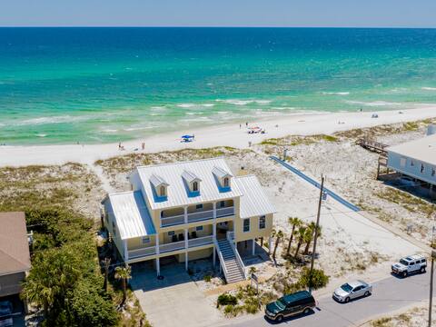 I'd Rather Be Gulfing | Beach Views + Large Deck!