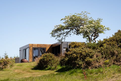 Luxury Cabin with Hot Tub & Hill Views