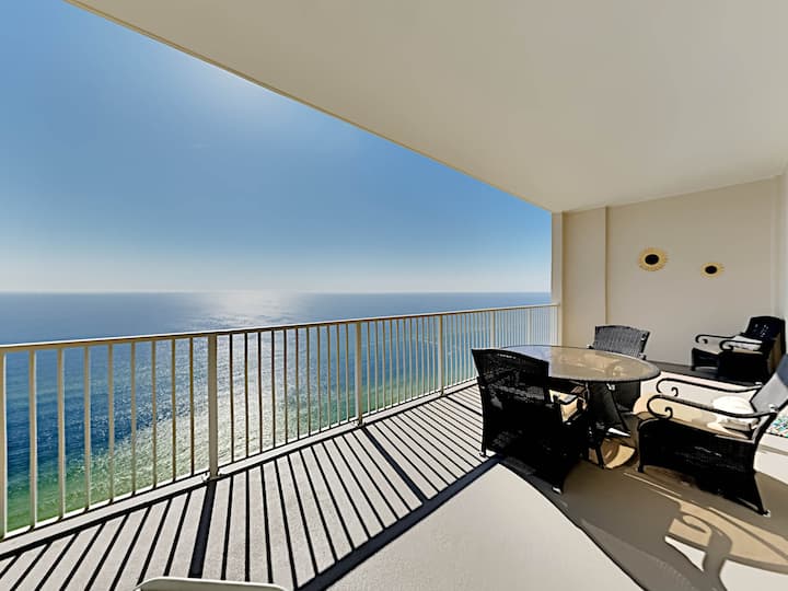 Gulf Front Condo With Resort Amenities
