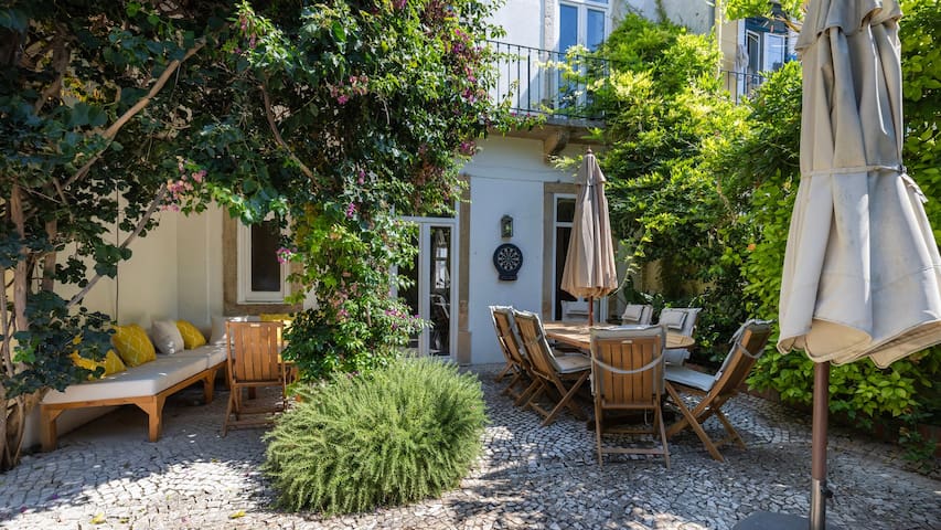 Lisbonne Collection managed Airbnb listing 2