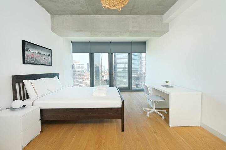 Bright Lovely Modern 2BD/2.5 Condo Pool+Gym! #220 gallery image 5