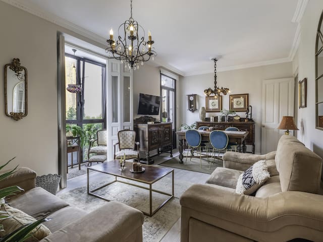 Bilbao Arte III by Aston Rentals