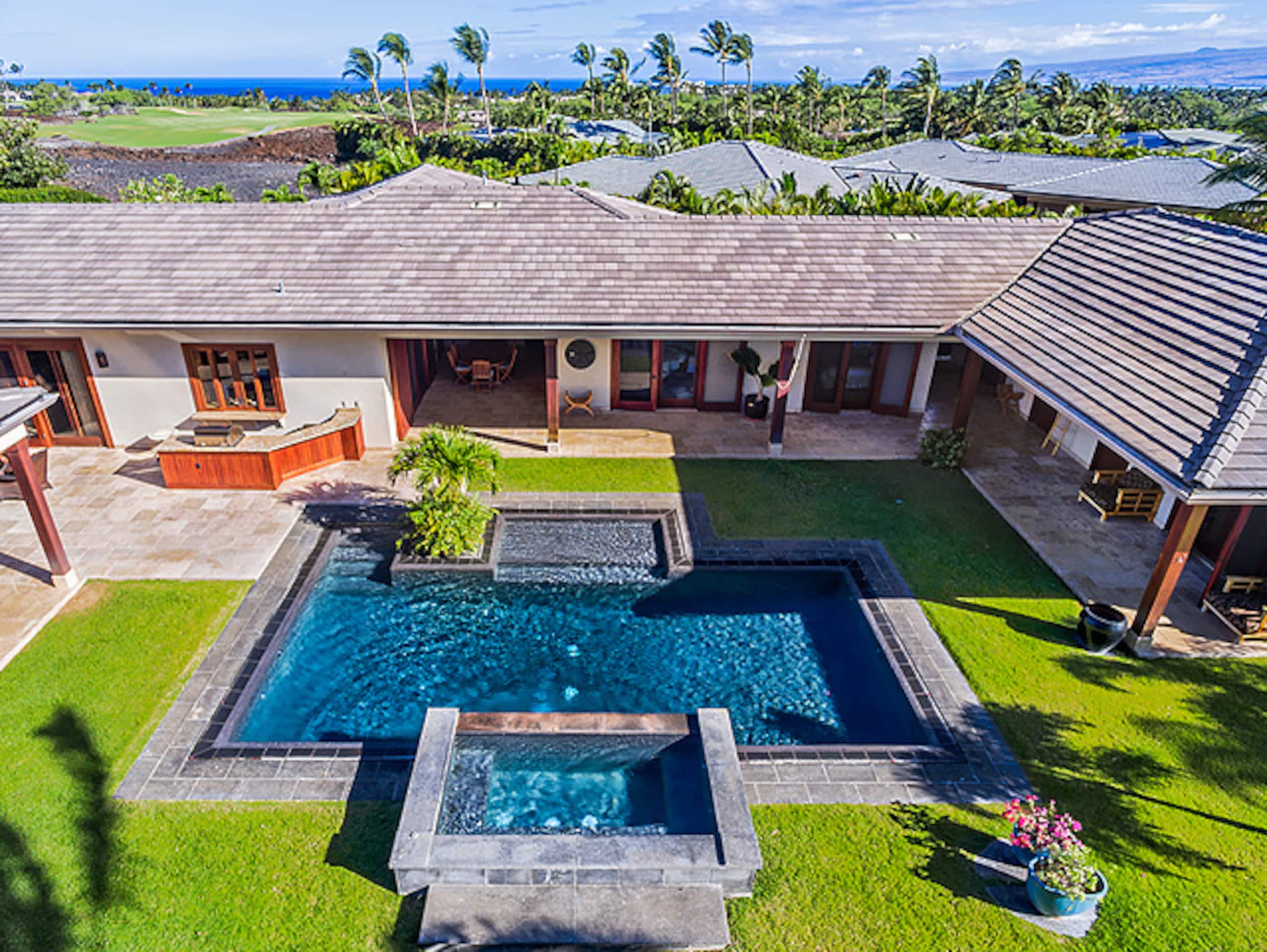 Home in Waimea · ★5.0 · 5 bedrooms · 6 beds · 4.5 baths - Image 1