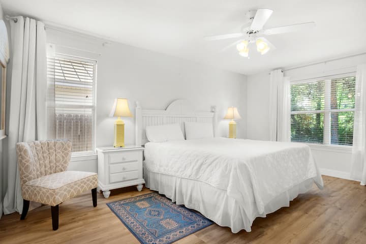 Pet Friendly-beach Service-3br Sandy Pelican - デスティン, FL