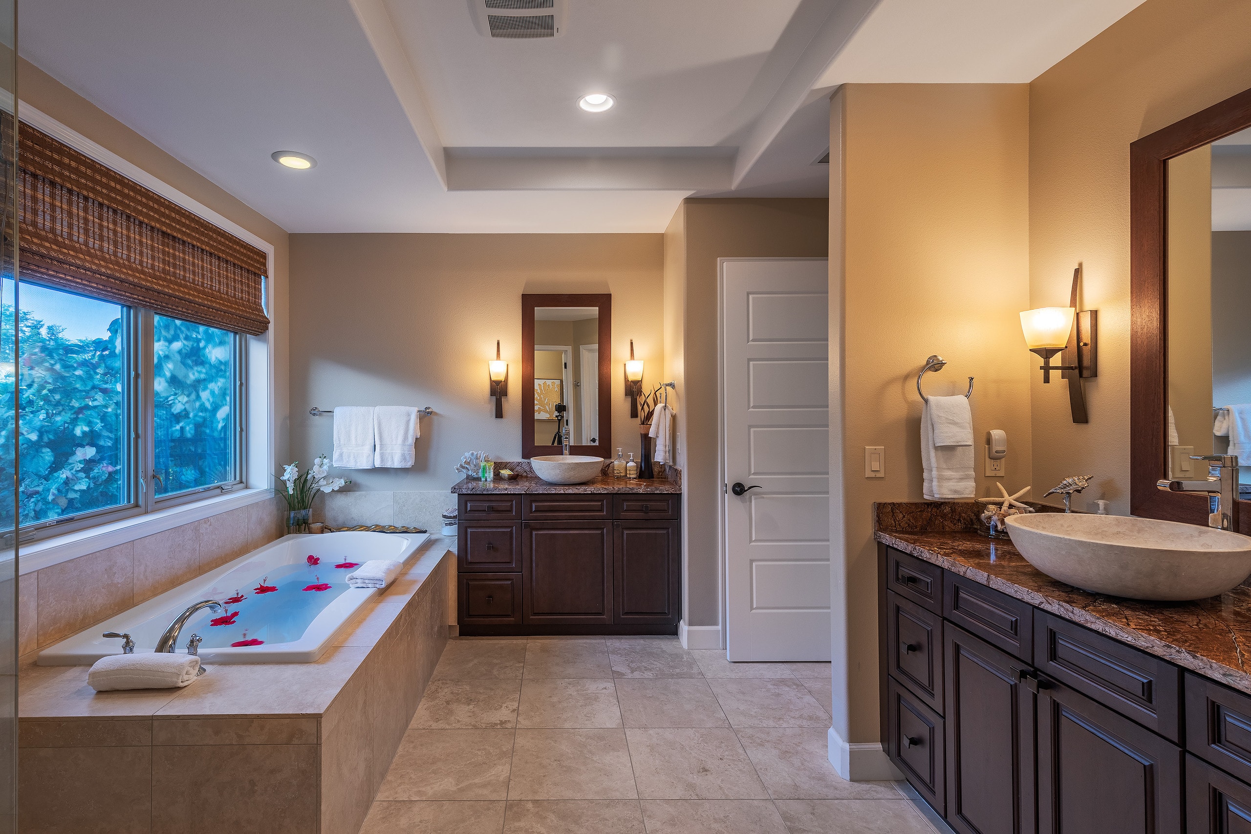 Home in Waimea · ★4.63 · 4 bedrooms · 6 beds · 4.5 baths - Image 21