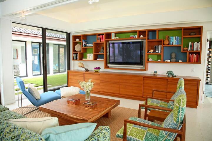 Modern 4bd Home w/Pool and Amazing Ocean View! gallery image 5