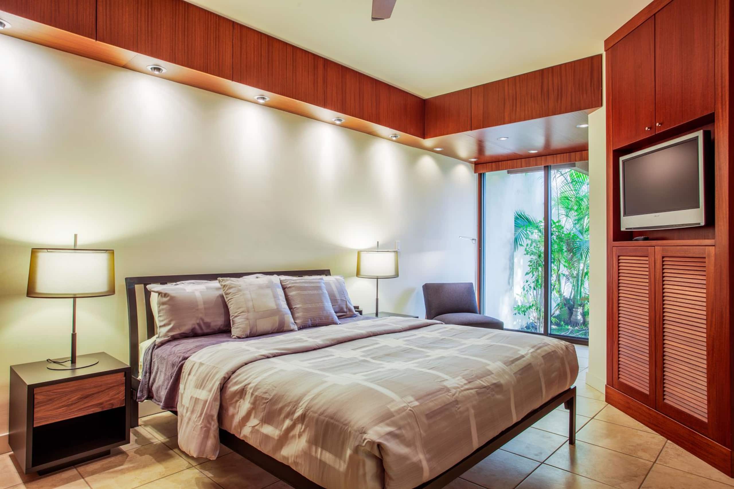Condo in Waimea · ★5.0 · 3 bedrooms · 3 beds · 3.5 baths - Image 11