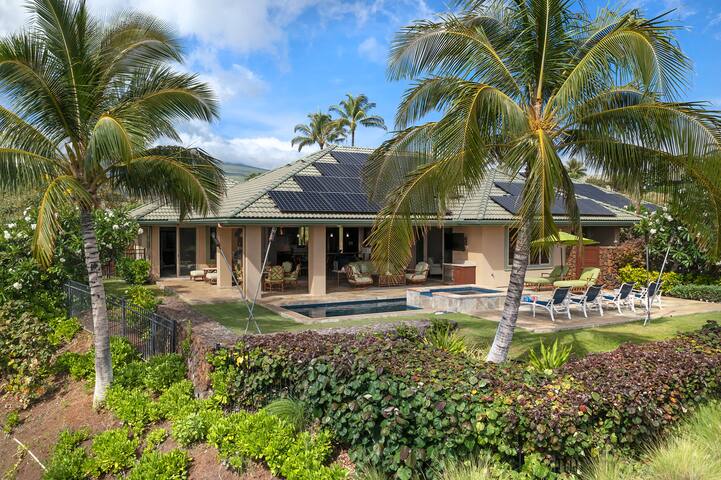 Beautiful 3BR Villa w/Pool, Hot Tub & Ocean Views gallery image 5