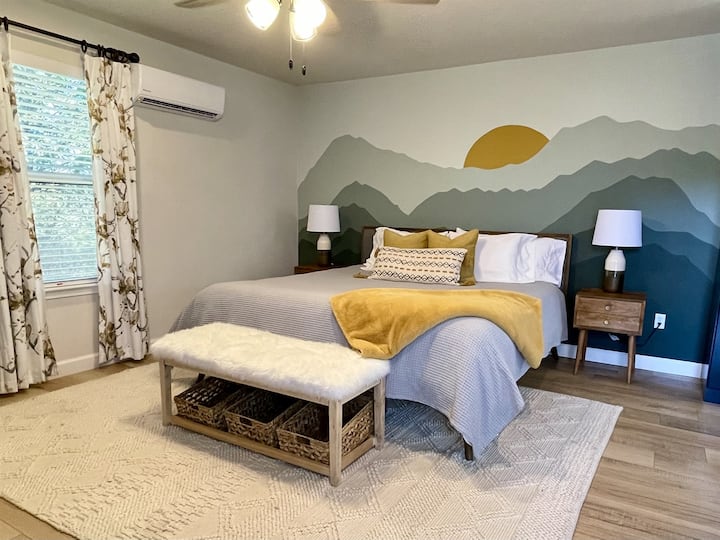 Შიგნით კერძო Casita.  Აღჭურვილია King საწოლით და ტყუპი კაბინა სკამით დამატებითი ძილისთვის საჭიროების შემთხვევაში. Იდეალური ადგილი სტუმრებისთვის, რომლებსაც ცოტა მეტი განმარტოება და სიწყნარე სურთ.