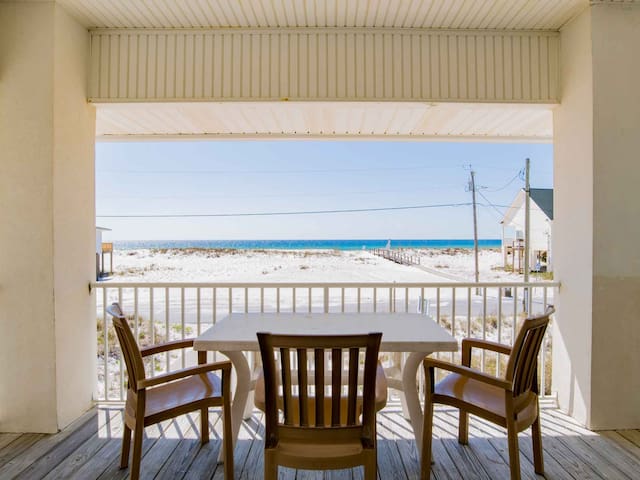 Listing in Pensacola Beach