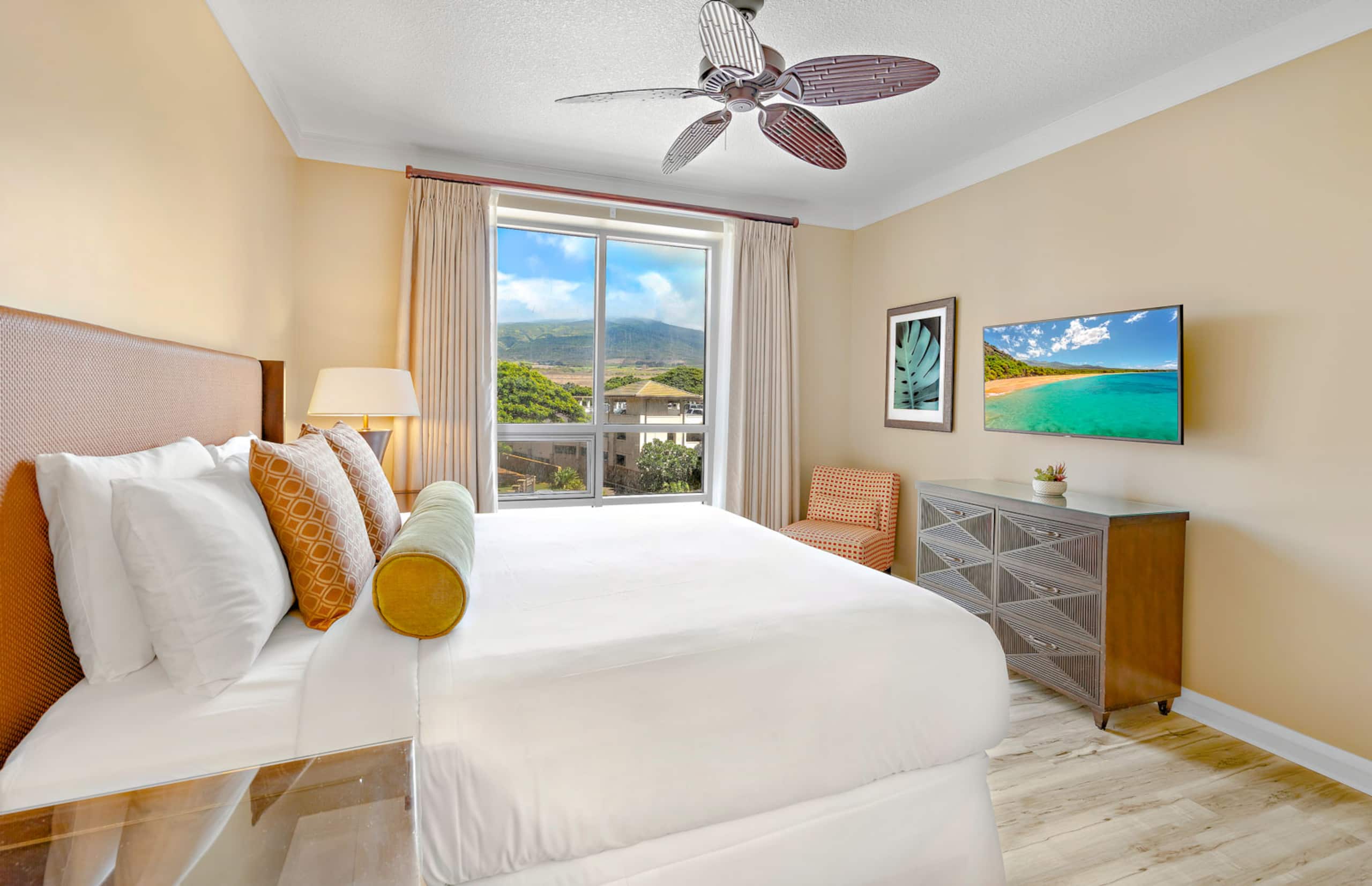 Condo in Lahaina · ★4.83 · 2 bedrooms · 3 beds · 2 baths - Image 19