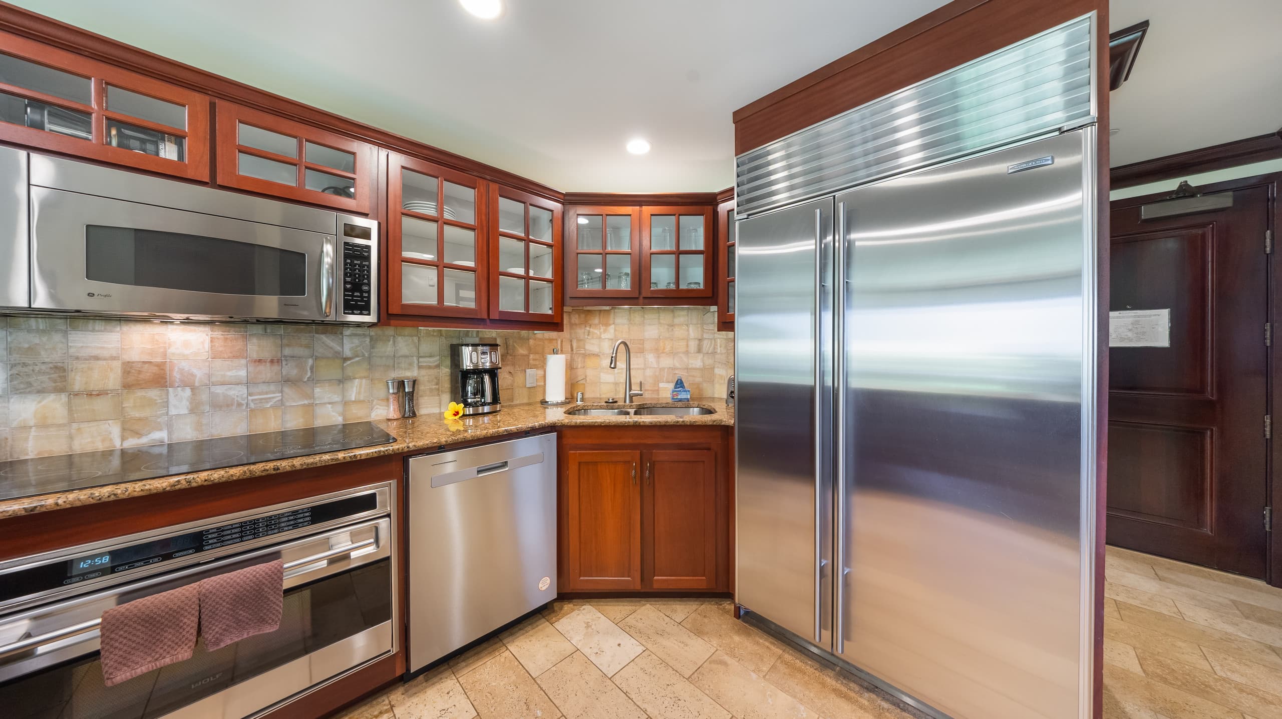 Condo in Kapaa · ★4.83 · 1 bedroom · 2 beds · 2 baths - Image 18