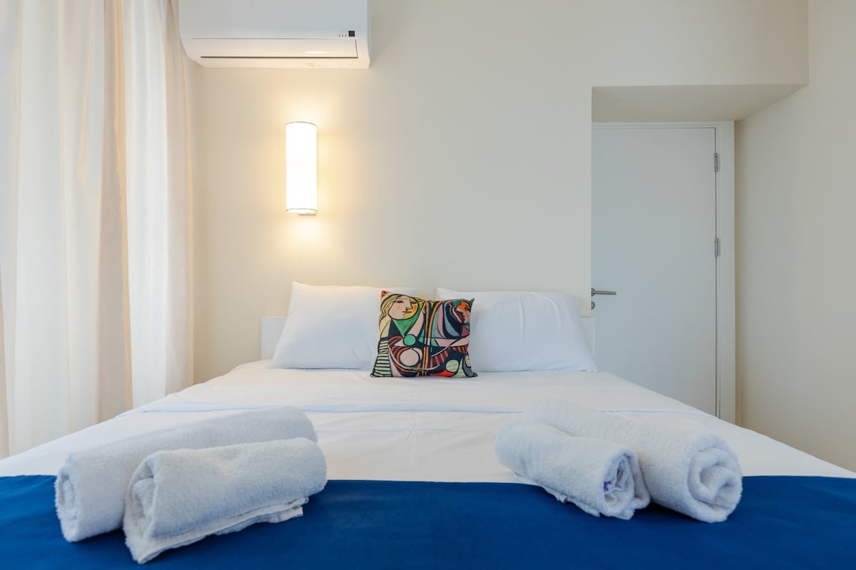  Ostanite hladni i osvježeni uz klima-uređaj kako biste osigurali ugodnu temperaturu tijekom čitavog boravka