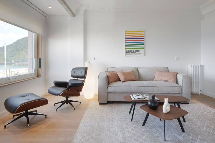 Zinemaldi Suite by FeelFree Rentals gallery image 4