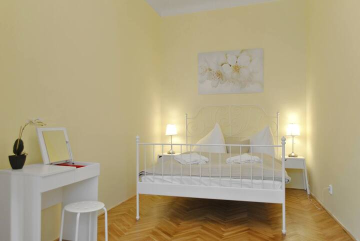 1er dormitorio con cama doble para dos personas.