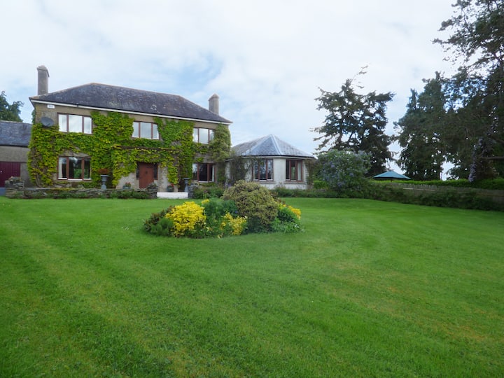 Maifield - Carrick-On-Suir