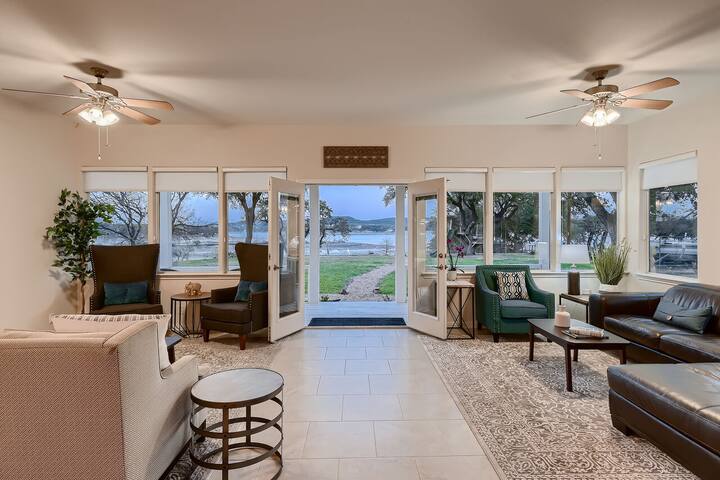 Private Estate on Lake Travis with amazing views! gallery image 5