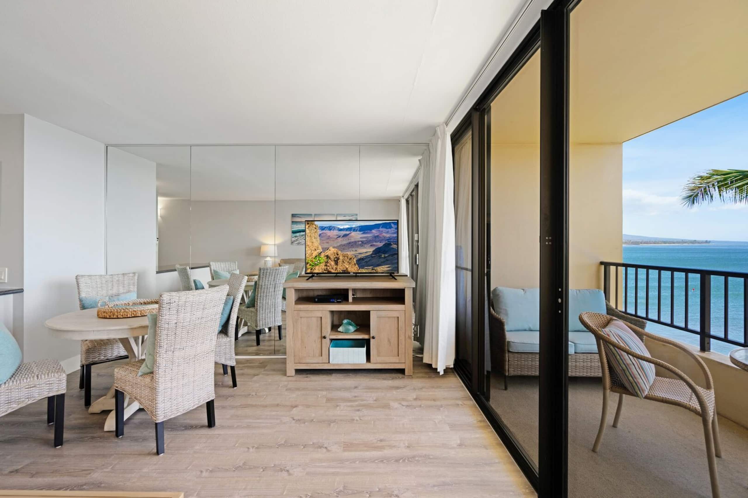 Condo in Kihei · ★4.87 · 1 bedroom · 2 beds · 1 bath - Image 17