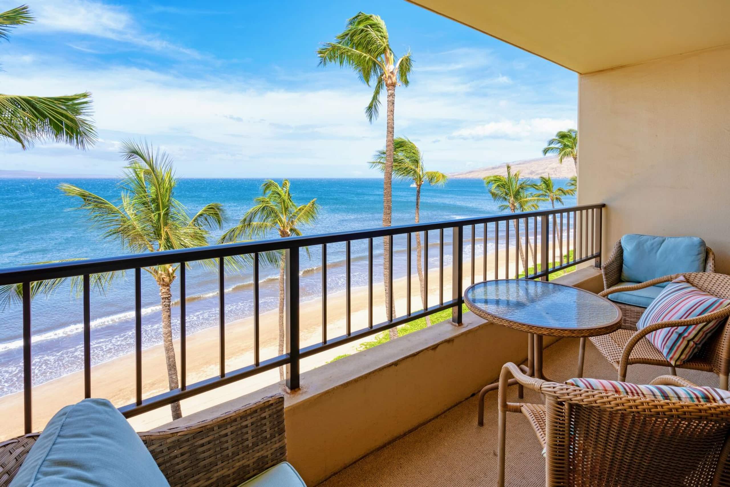 Condo in Kihei · ★4.87 · 1 bedroom · 2 beds · 1 bath - Image 19