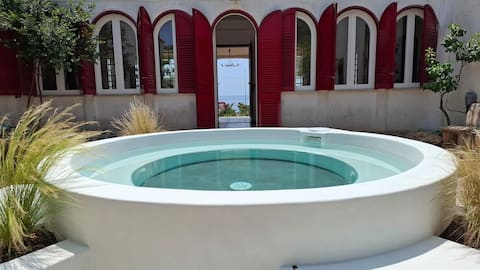Proprietà Airbnb di successo: Villa Elena - Seafront & Comfort by Salento Prime a Morciano Di Leuca