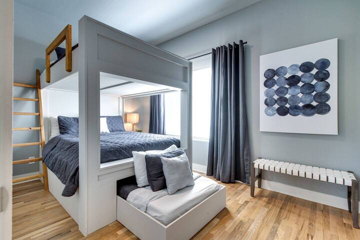 Nashville Getaway • 2 Homes + Rooftop Oasis gallery image 5