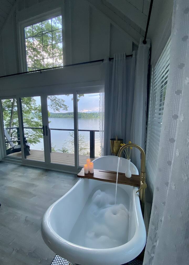 New! Sexy Romantic Glam Cabin Meal Plan option Cabins for Rent in