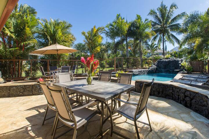 Gorgeous Estate w/AC & Heated Salt Water Pool! gallery image 3