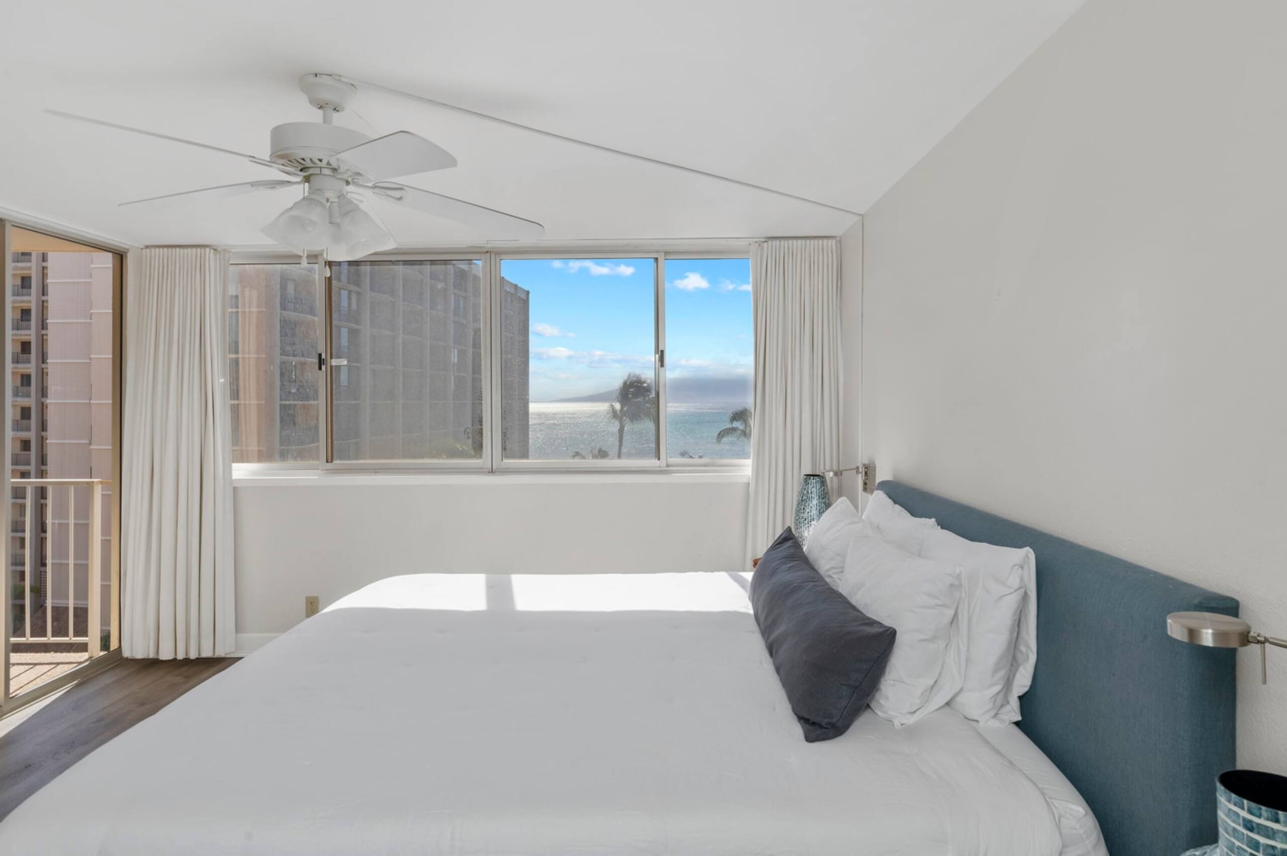 Condo in Lahaina · ★4.36 · 1 bedroom · 1 bath - Image 7
