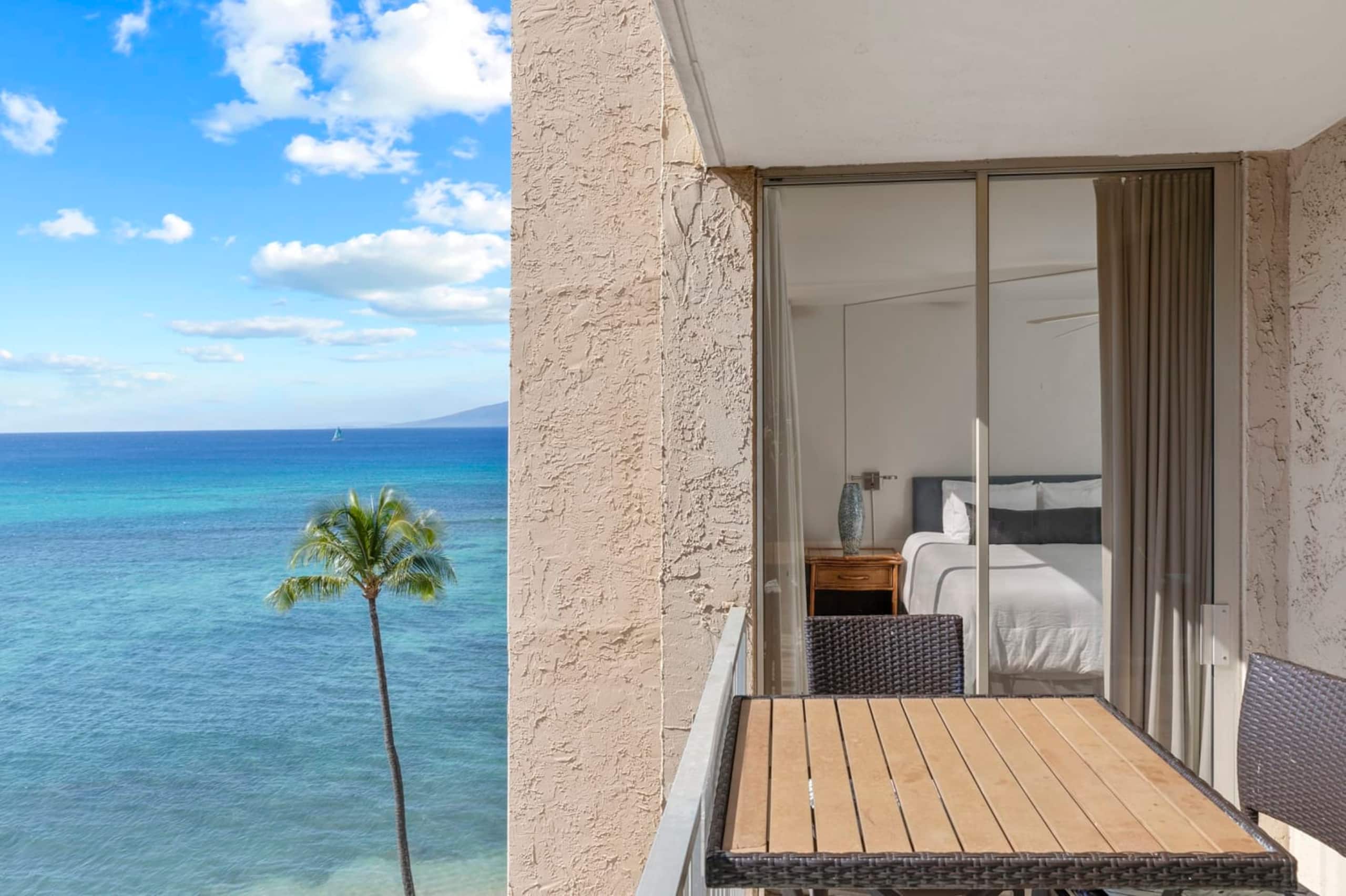 Condo in Lahaina · ★4.36 · 1 bedroom · 1 bath - Image 18