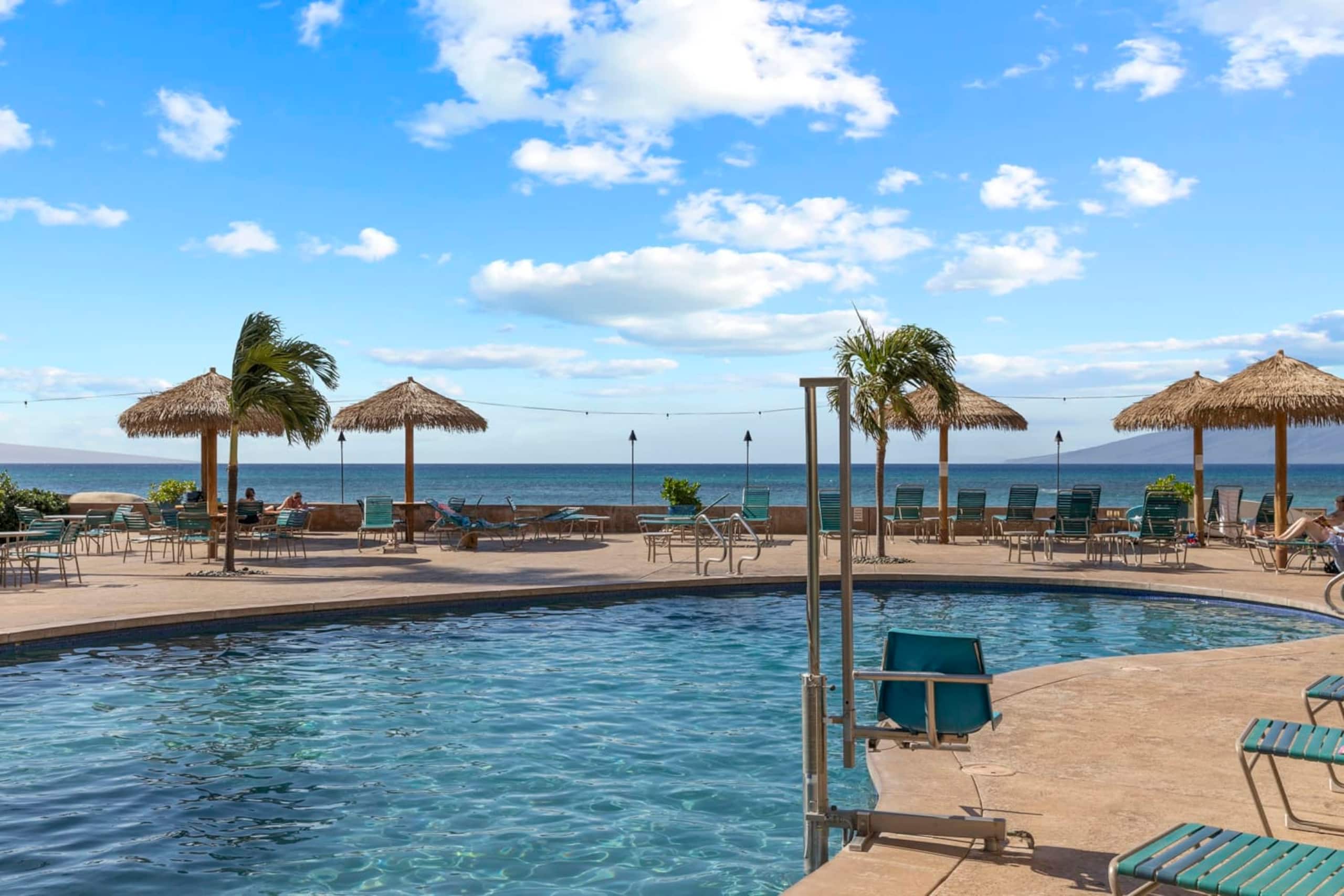 Condo in Lahaina · ★4.36 · 1 bedroom · 1 bath - Image 24