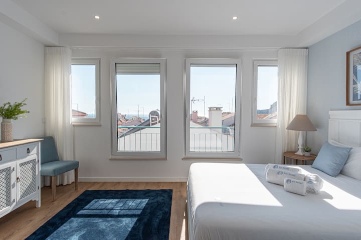 Feel Nazaré - Boutique Apartments managed Airbnb listing 1