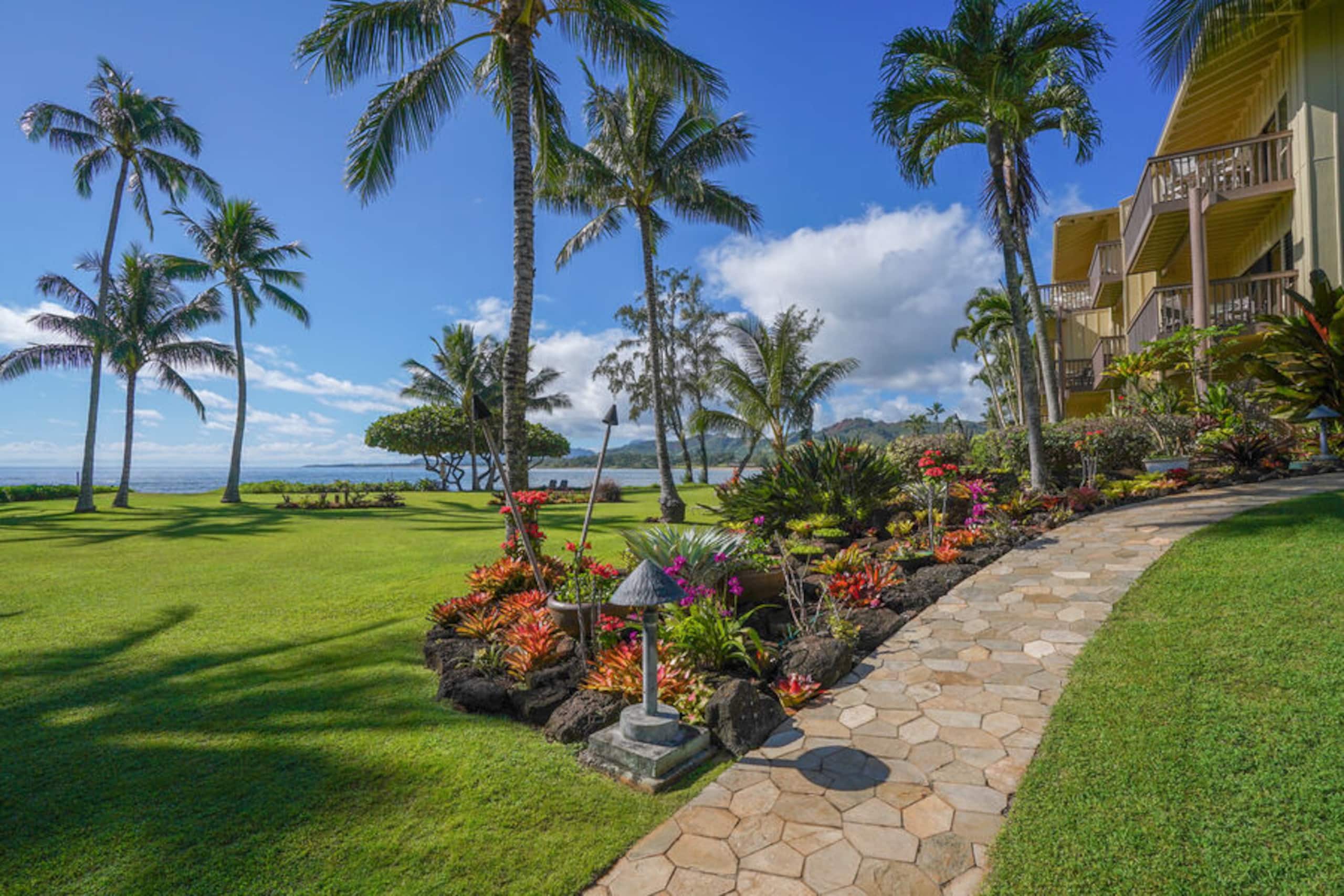 Lae Nani 338 Oceanview With AC - Photo 21
