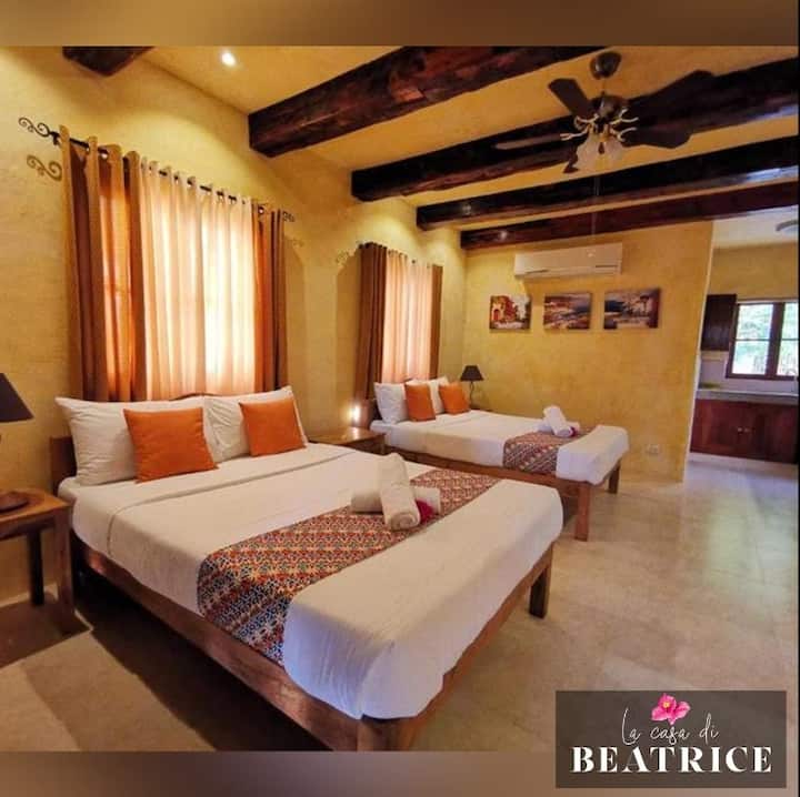 The House of Beatrice Panglao Bohol Family Villa 4 Bed and breakfasts