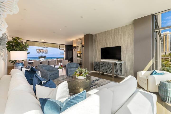 Park Lane Sky Resort: Lux w/Resort Pool/Spa/AC gallery image 3