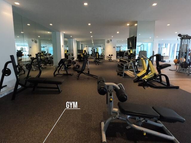 Indoor Pool | Spa | Sauna | Gym | Park | Views gallery image 3