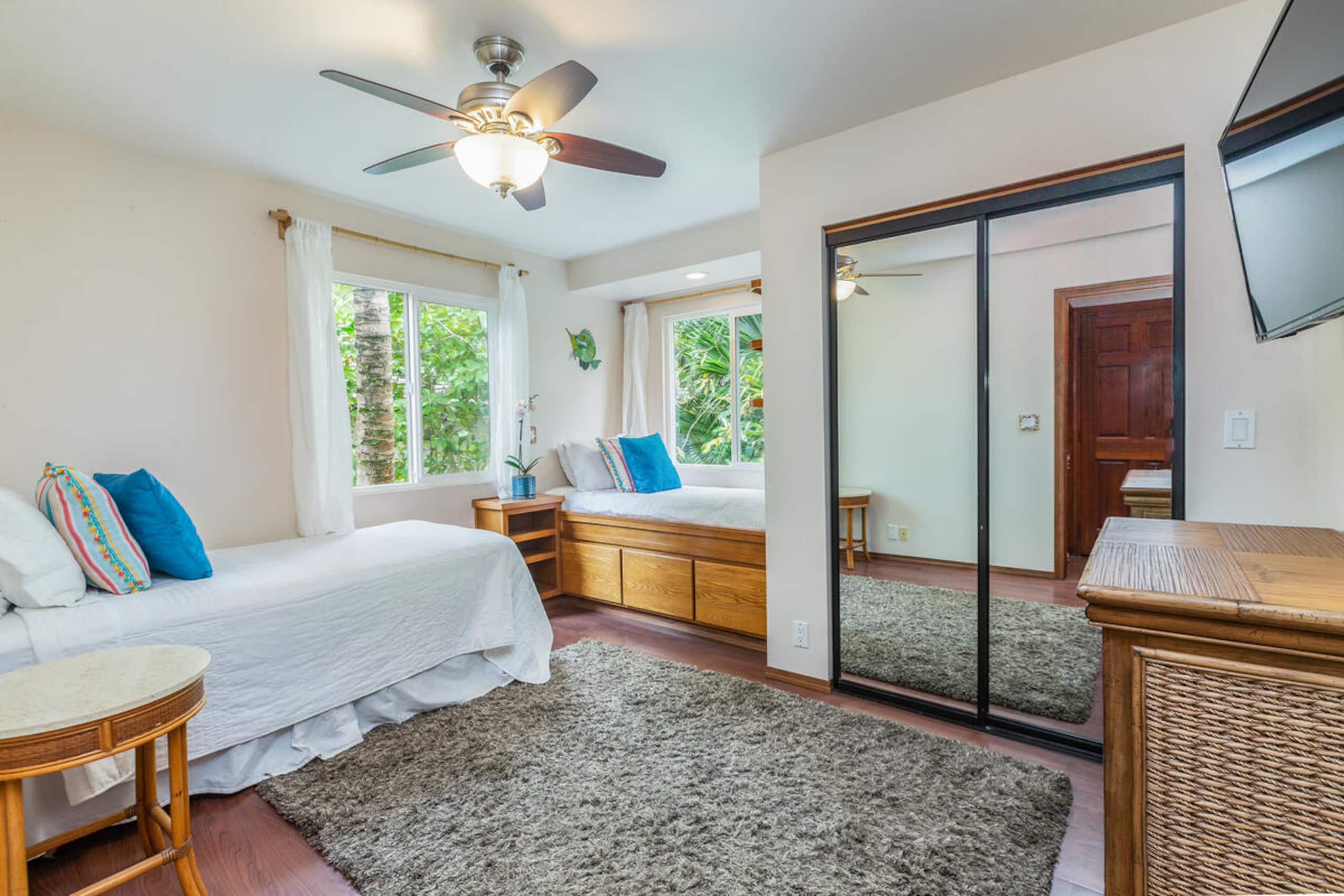 Home in Princeville · ★4.98 · 6 bedrooms · 7 beds · 3 baths - Image 27